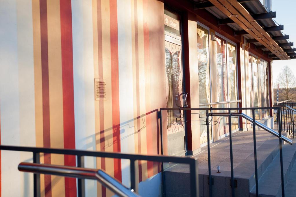 Citystop Majutuskeskus Тарту Экстерьер фото